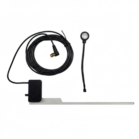 Universal Aktive DAB+ Scheiben-Folienantenne 90° SMA Stecker (schraubbar)